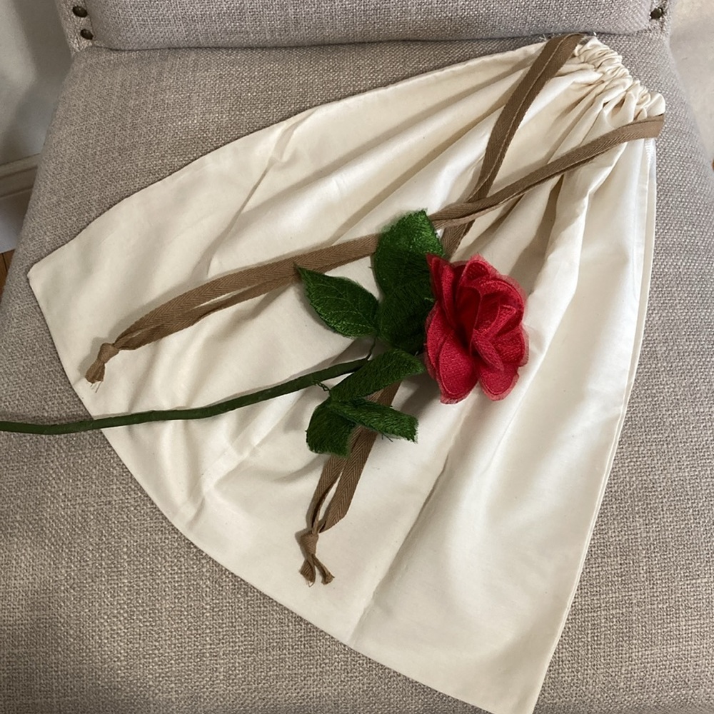 Hand Crafted Dust Bag - Picture 4 of 4